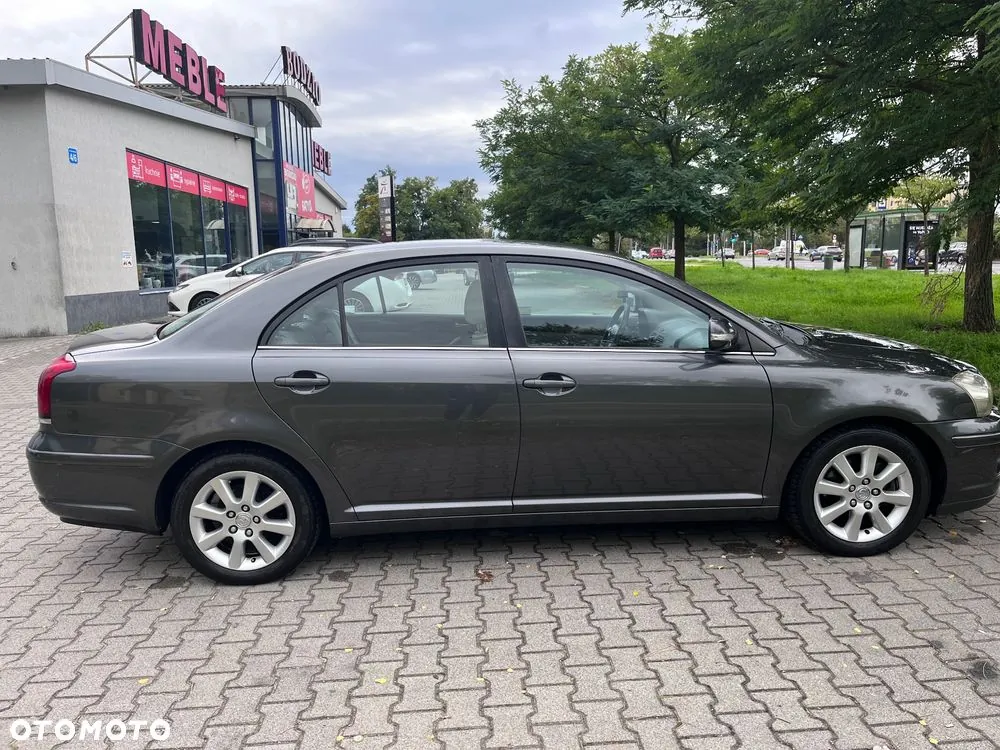 Toyota Avensis 2007 photo 2
