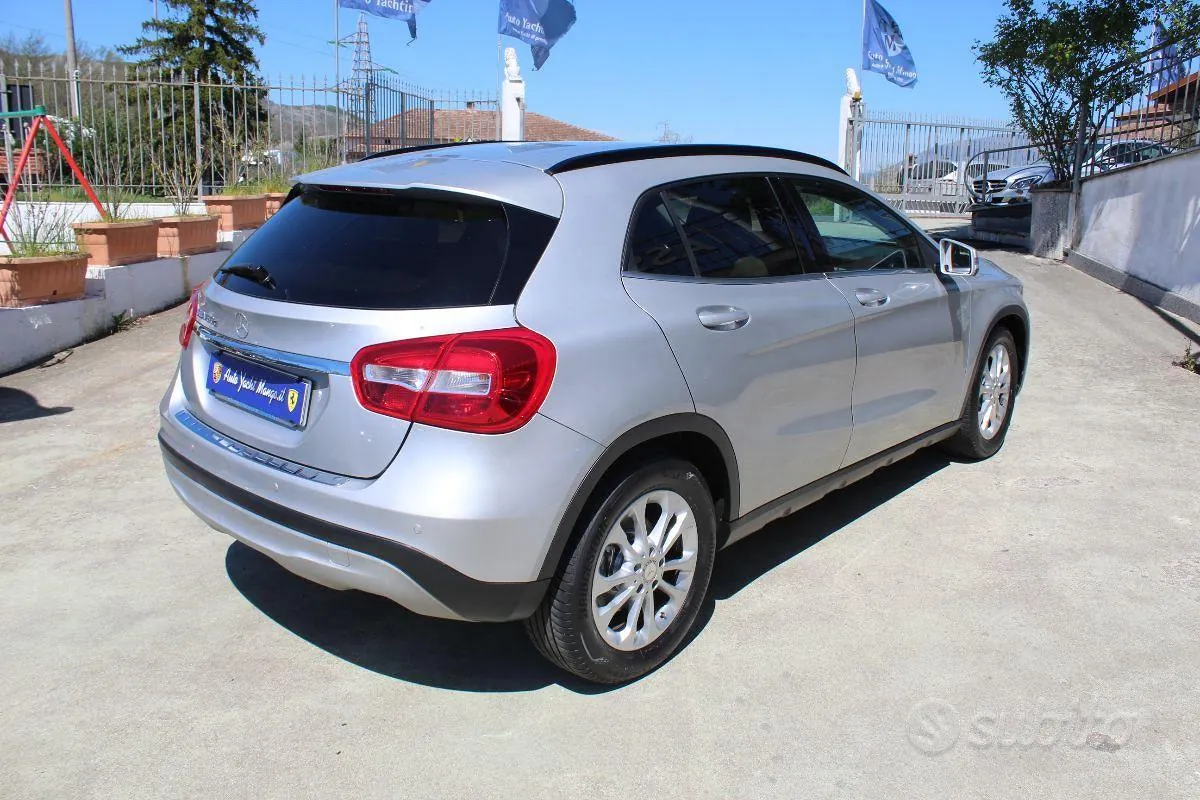 Mercedes-Benz Gla 2016 photo 5