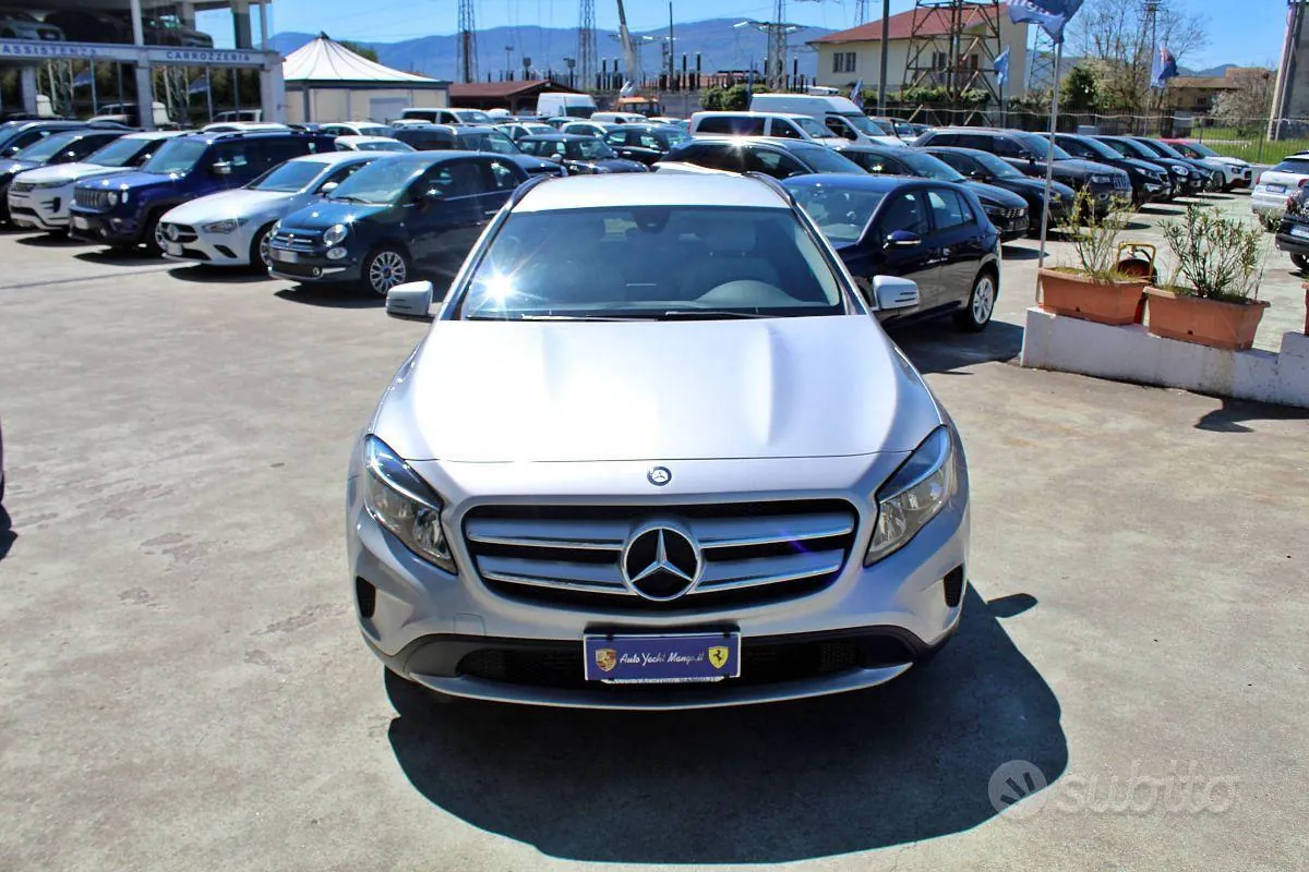 Mercedes-Benz Gla 2016 photo 2