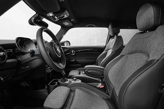 Mini Cooper Se 2023 photo 4