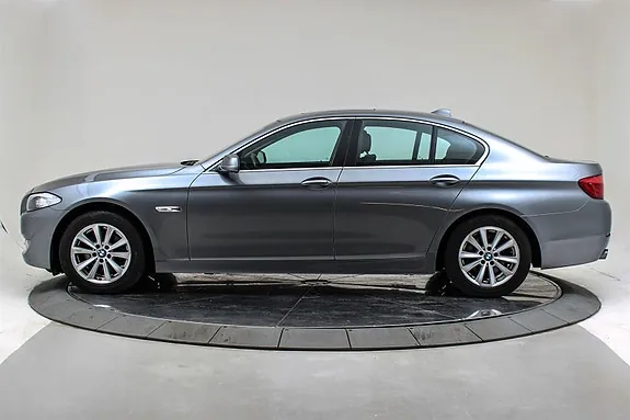 BMW 520D 2013 photo 2