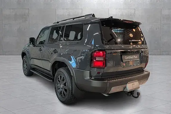 Toyota Land Cruiser 2026 photo 3