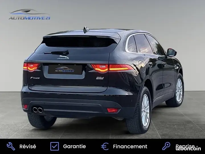 Jaguar F-Pace 2018 photo 5