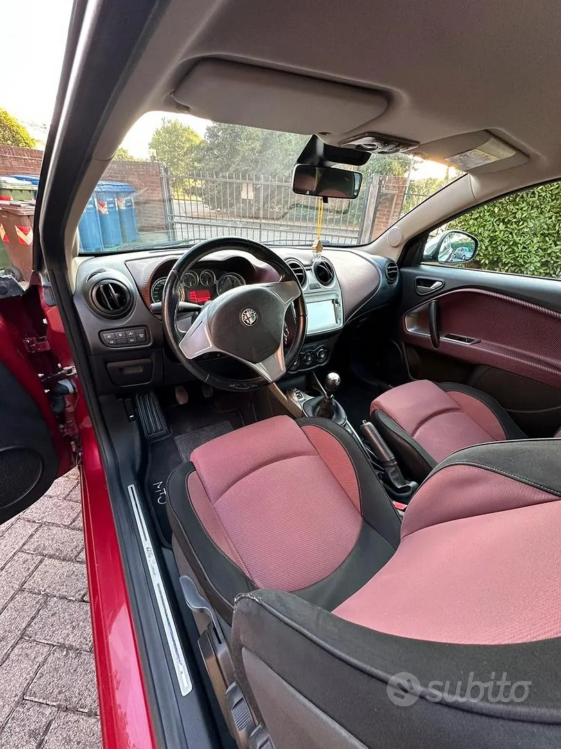 Alfa Romeo Mito 2011 photo 4