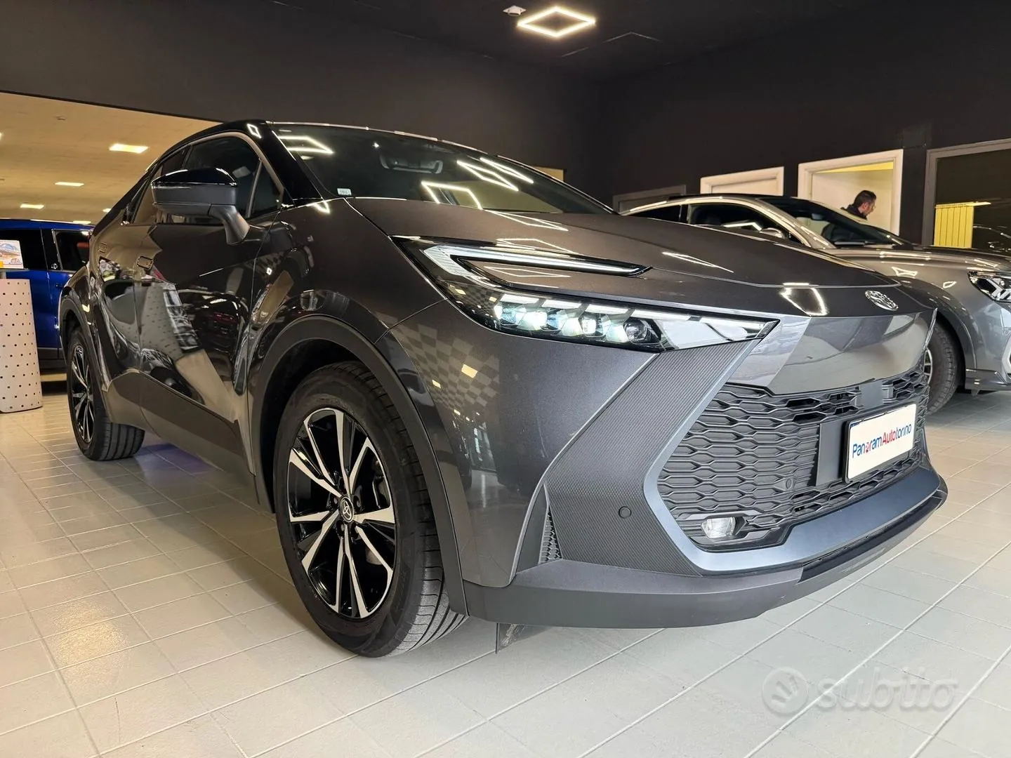 Toyota C-Hr 2025 photo 4