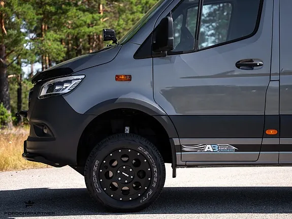 Mercedes-Benz Sprinter 2024 photo 5