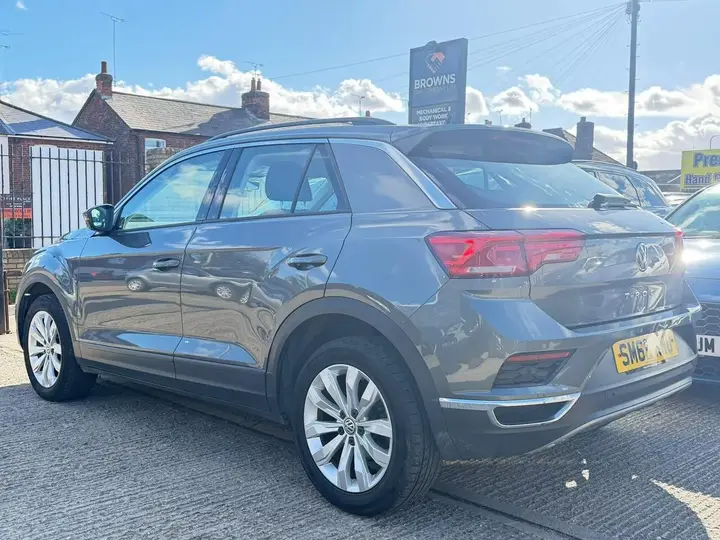 Volkswagen T-Roc 2020 photo 5
