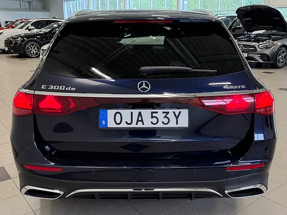 Mercedes-Benz E300 De 2024 photo 5