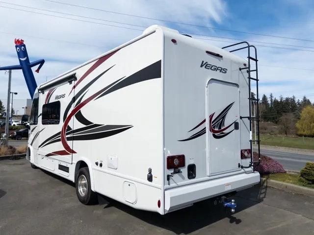 Ford Thor Motor Coach 2023 photo 4