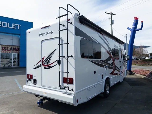 Ford Thor Motor Coach 2023 photo 5