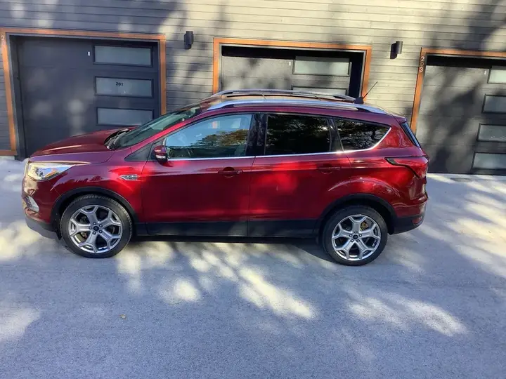 Ford Escape 2019 photo 4