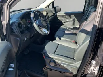 Mercedes-Benz Vito Tourer 2025 photo 3
