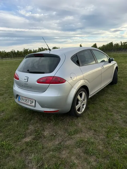 Seat Leon 2007 photo 3