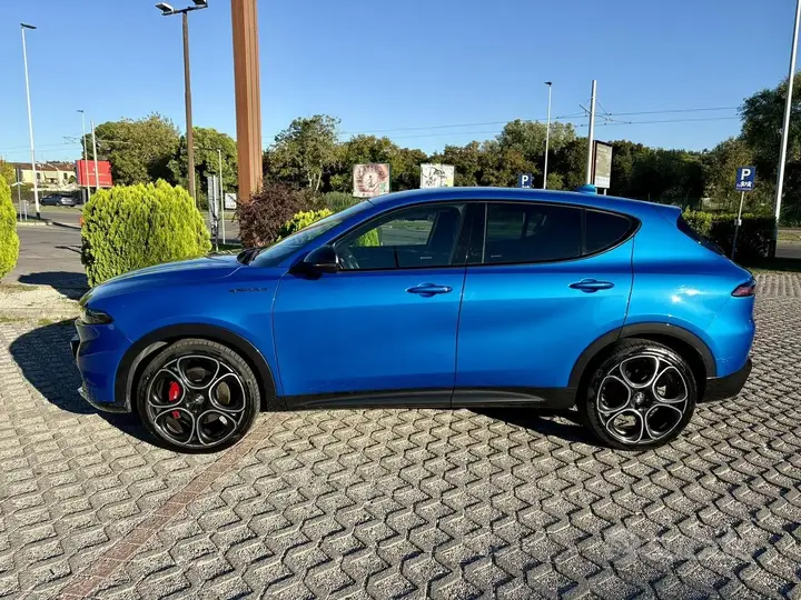 Alfa Romeo Tonale 2023 photo 3