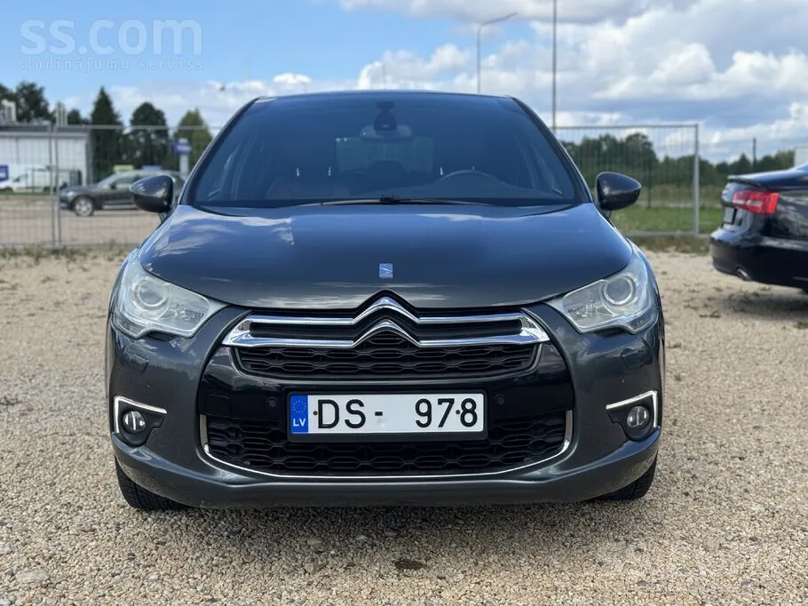 Citroen Ds4 2011 photo 2