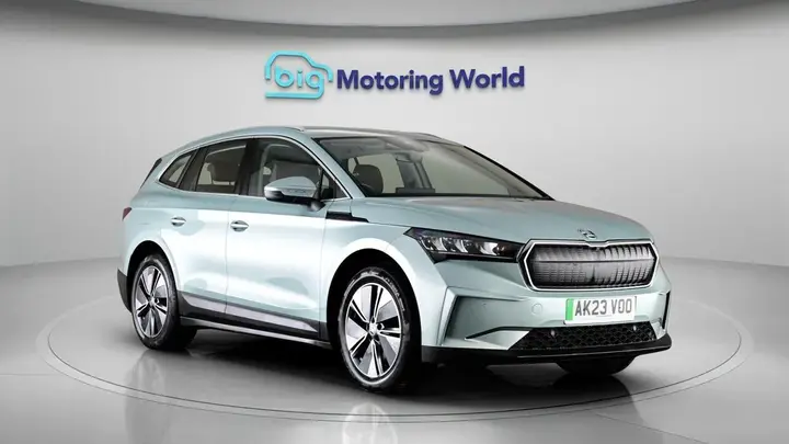 Skoda Enyaq 2023 photo 2