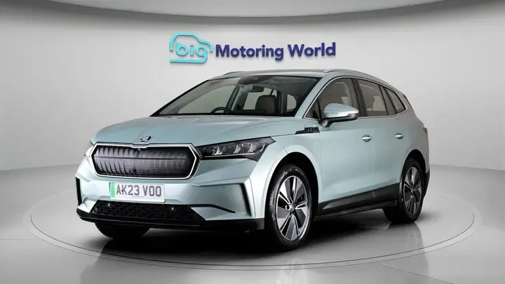 Skoda Enyaq 2023 photo 4