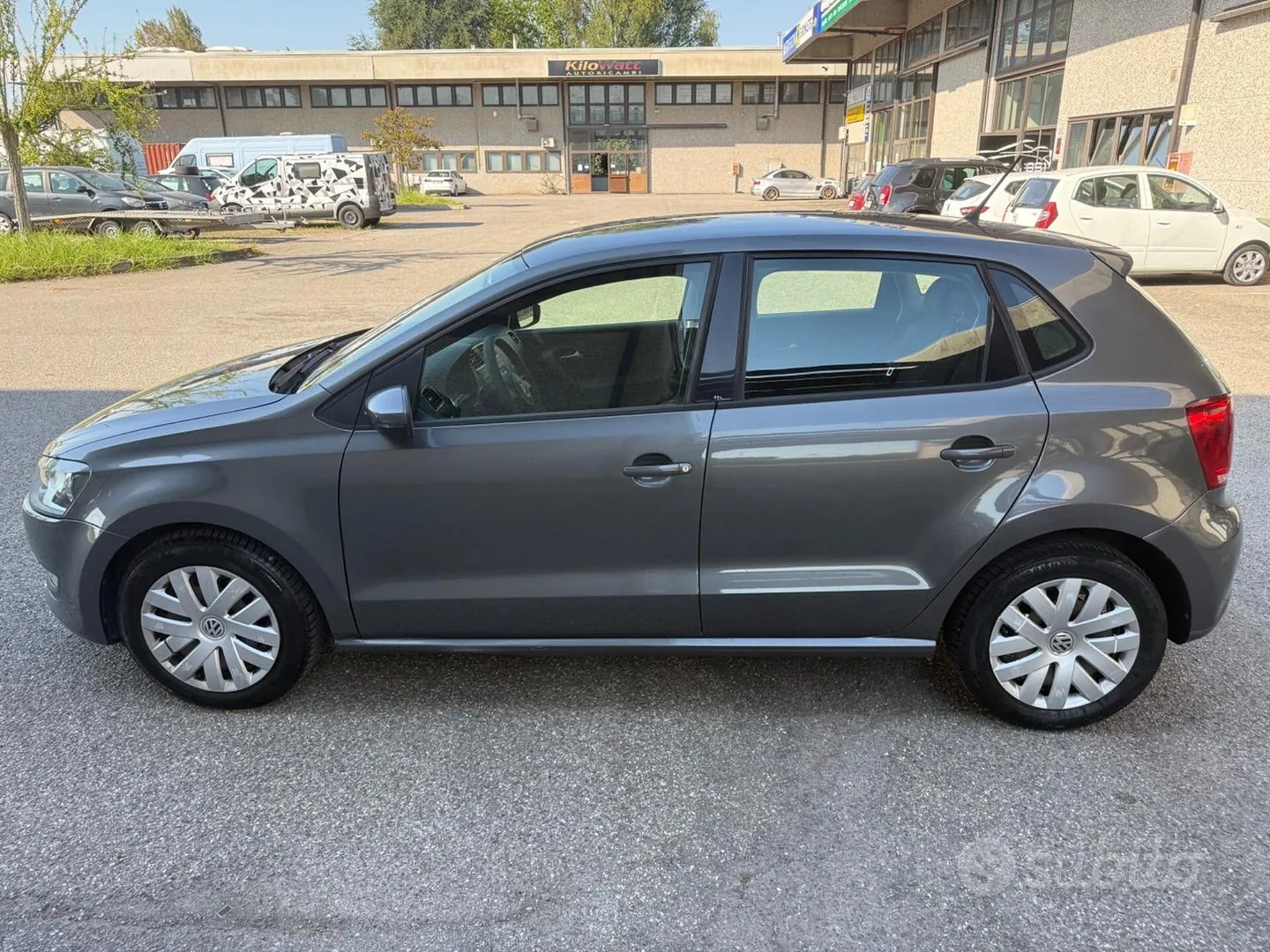 Volkswagen Polo 2011 photo 3