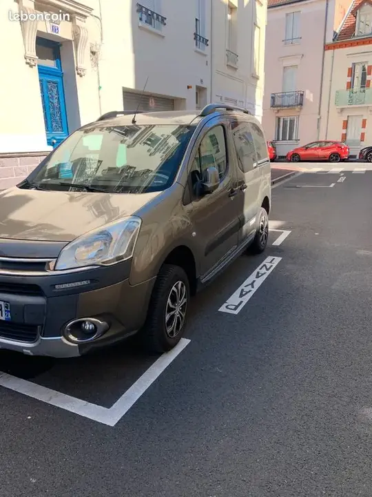 Citroen Berlingo 2015 photo 2