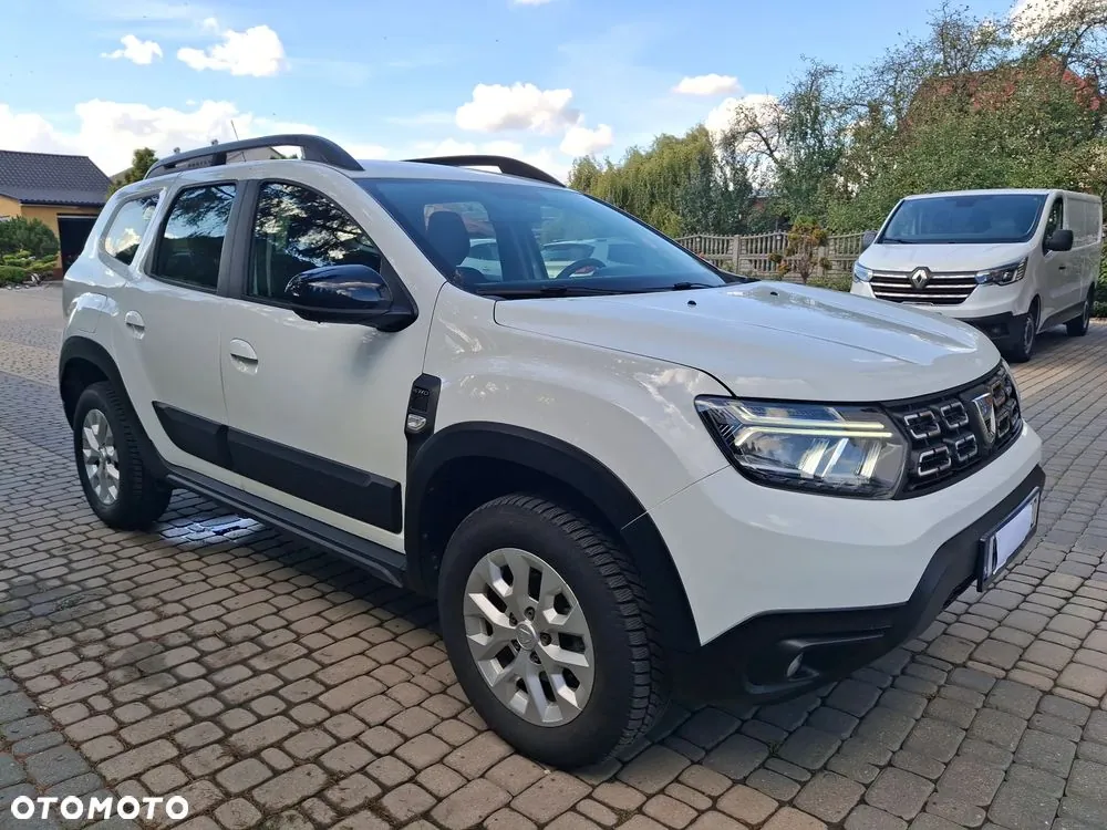 Dacia Duster 2022 photo 2