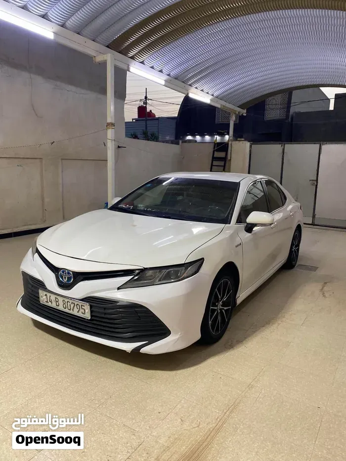 Toyota Camry 2023 photo 3