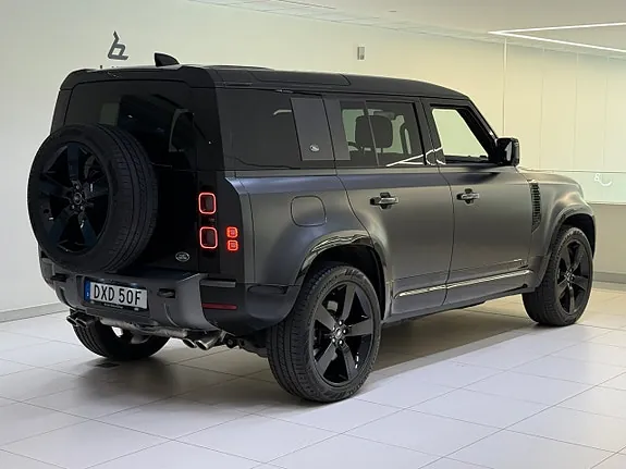 Land Rover Defender 110 2023 photo 4