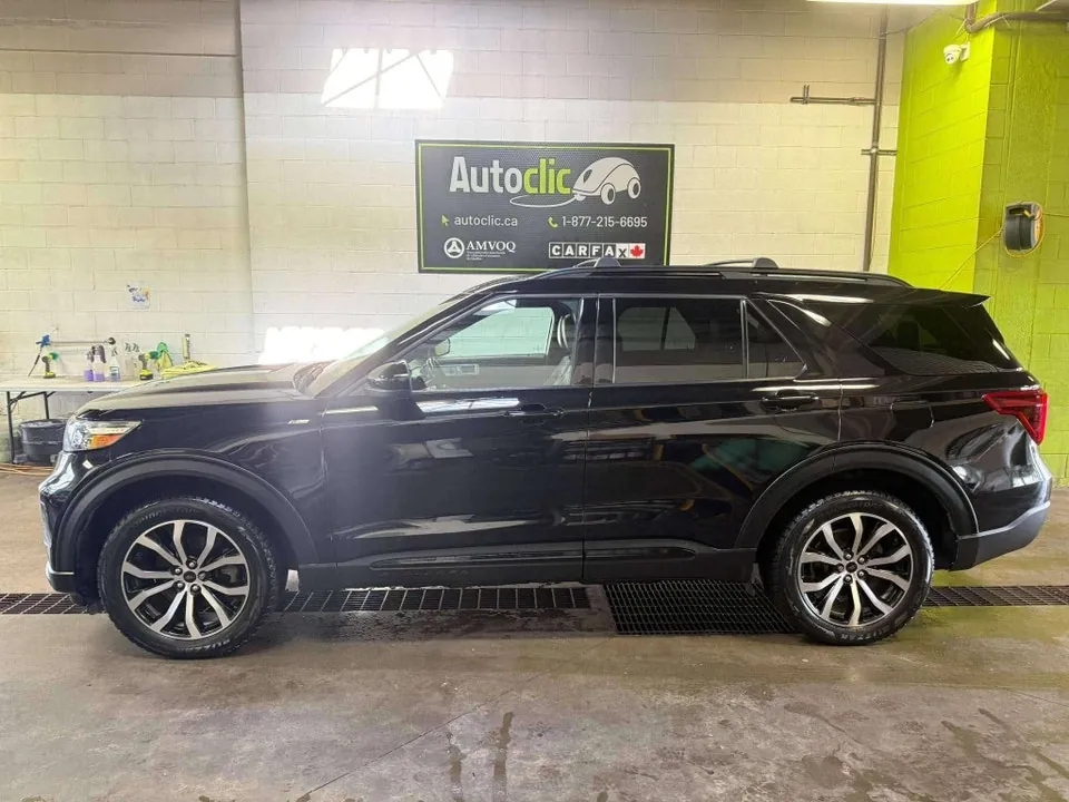 Ford Explorer 2022 photo 2