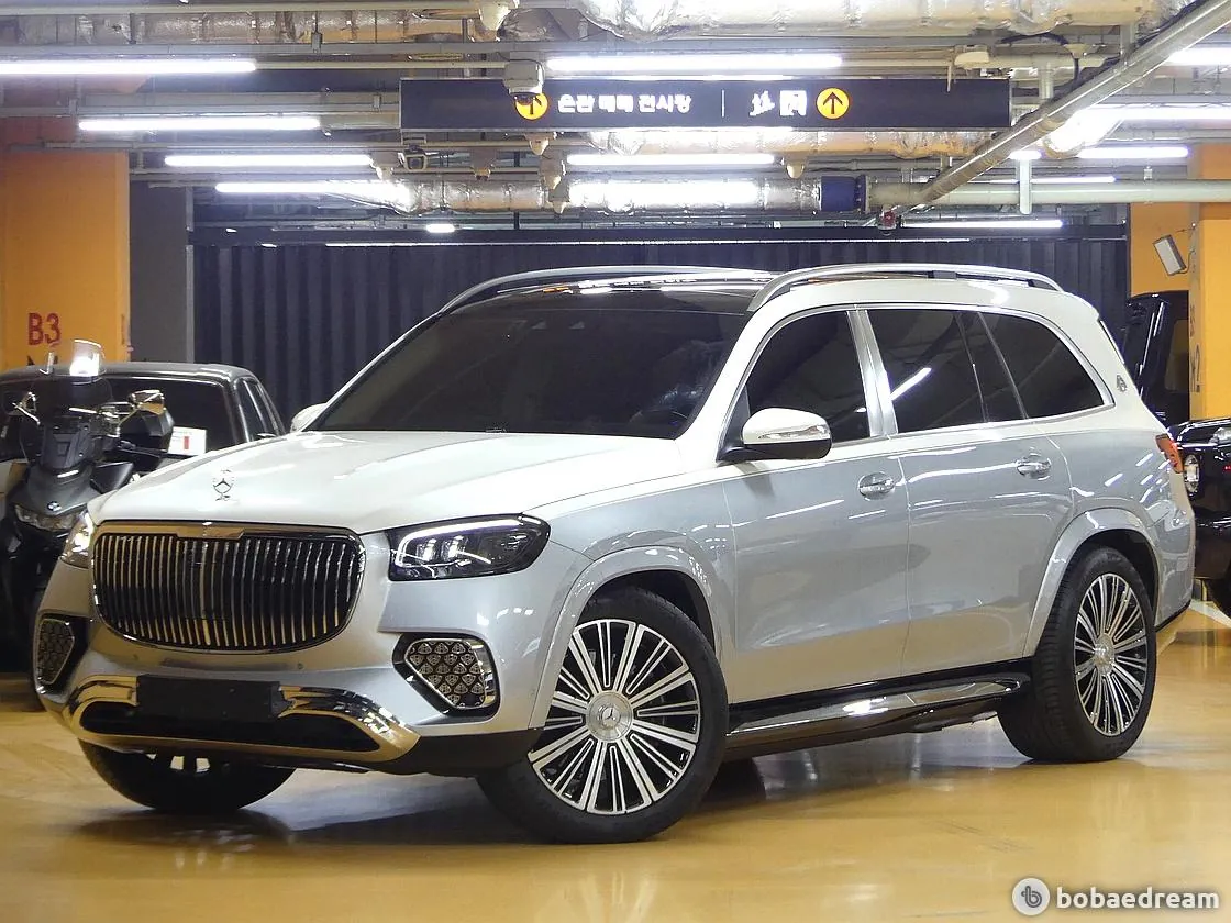 Mercedes-Benz Maybach Gls 600 2023 photo 2