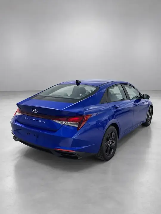 Hyundai Elantra 2022 photo 4