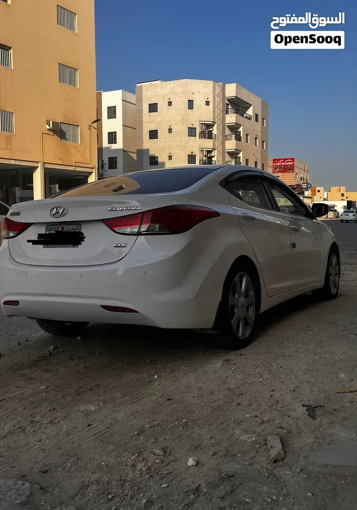 Hyundai Elantra 2014 photo 4