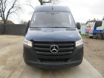 Mercedes-Benz Sprinter 2019 photo 2