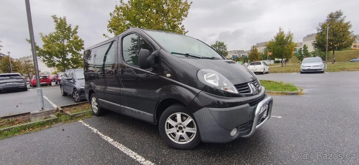 Renault Trafic 2007 photo 2