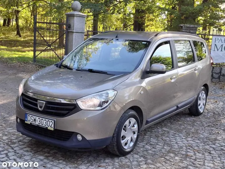 Dacia Lodgy