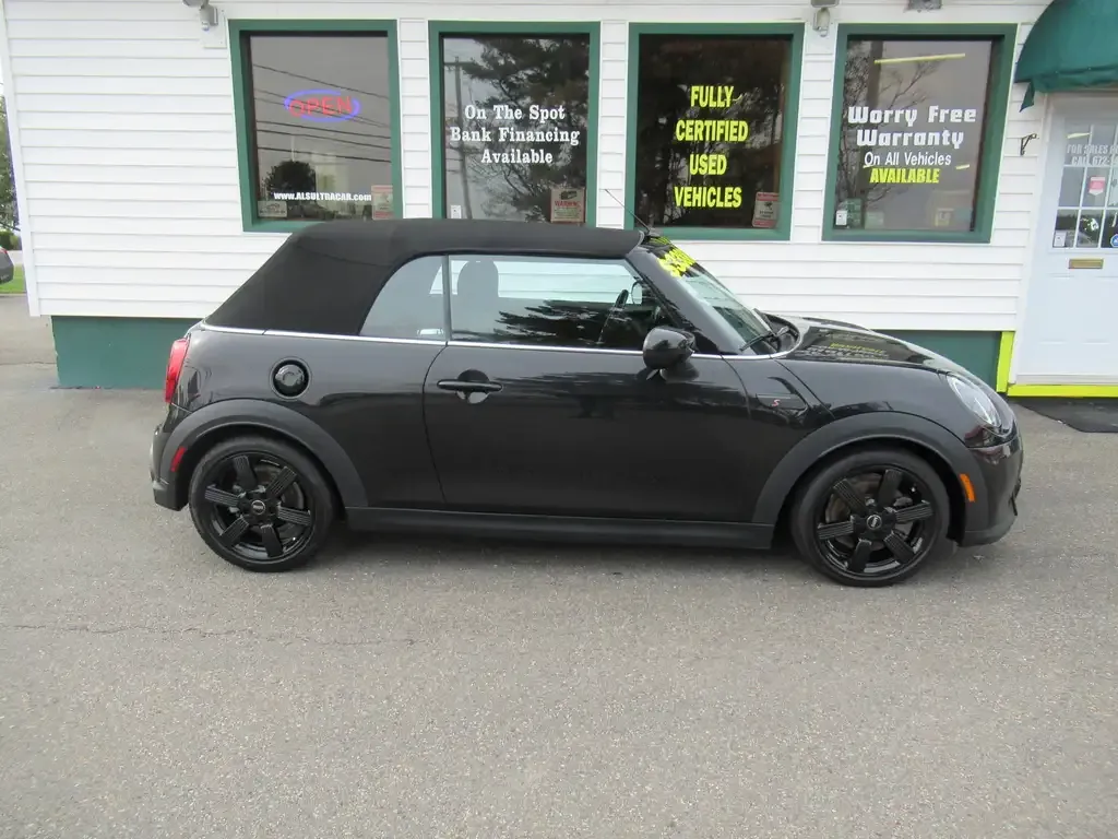 Mini Convertible 2023 photo 5