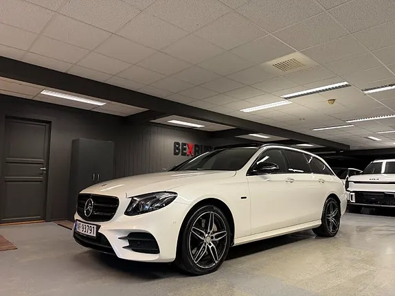Mercedes-Benz E300 De
