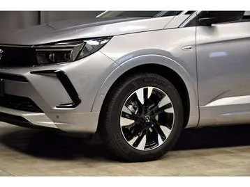 Opel Grandland X 2023 photo 2
