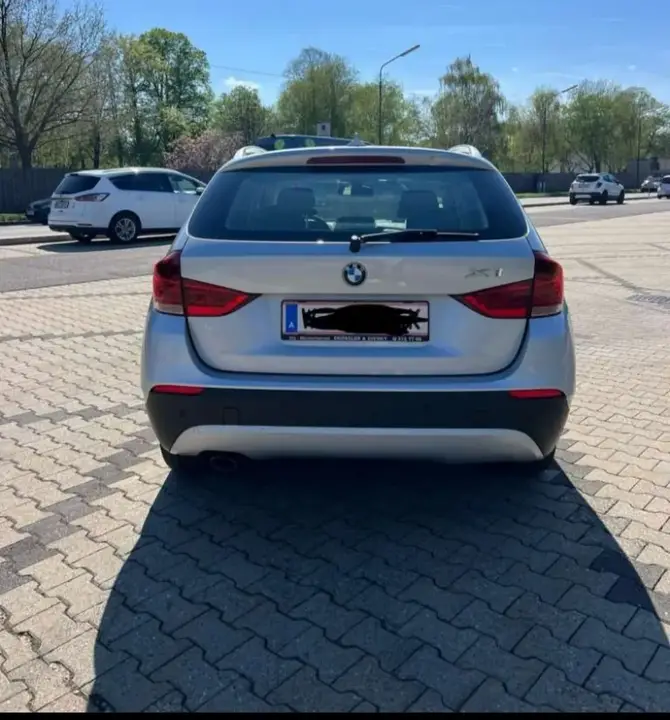 Volkswagen Gol 2011 photo 3