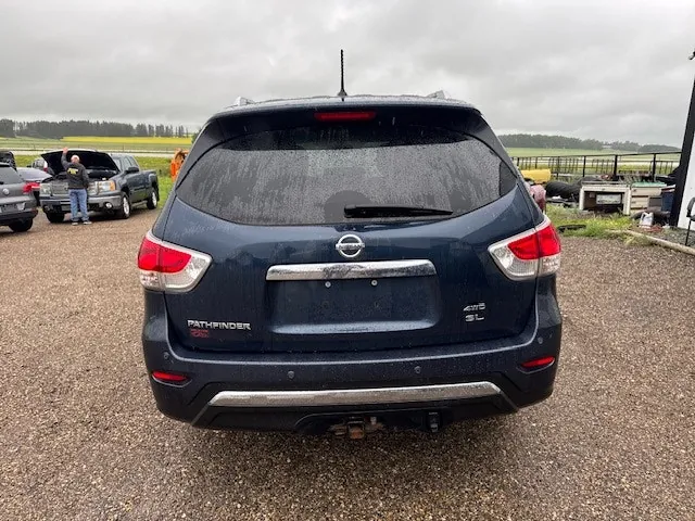 Nissan Pathfinder 2014 photo 4