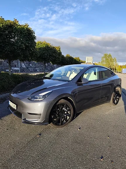 Tesla Model Y 2021 photo 4