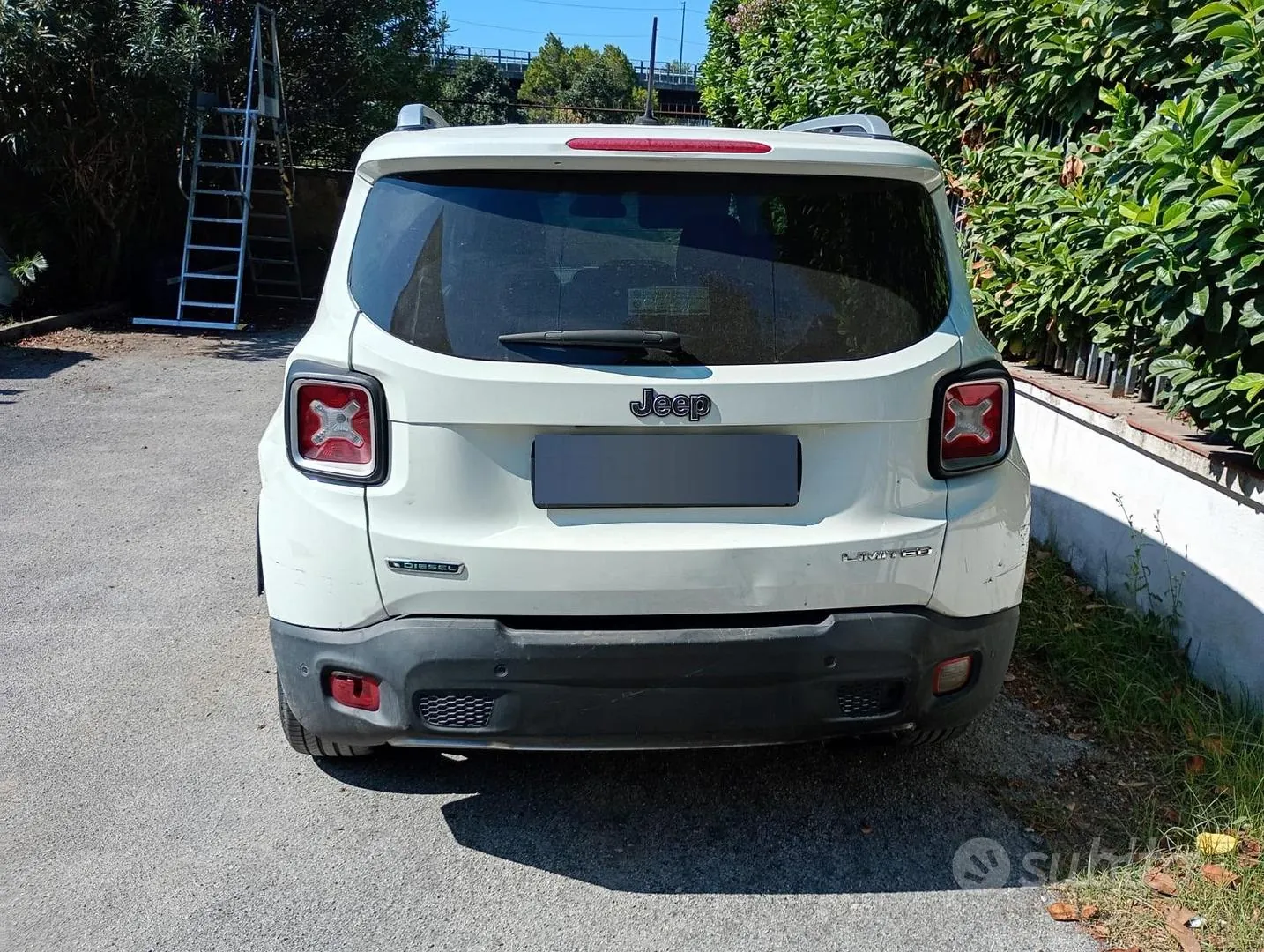 Jeep Renegade 2014 photo 2