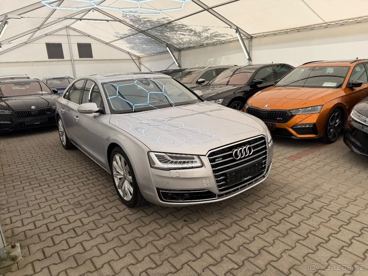 Audi A8 2016 photo 3