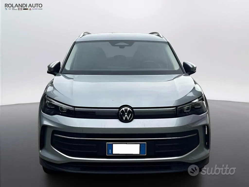 Volkswagen Tiguan 2024 photo 3
