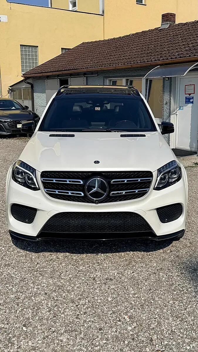 Mercedes-Benz Gls-Class 2018 photo 3