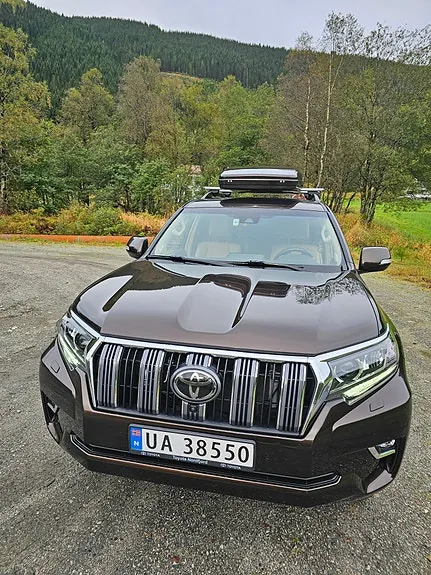 Toyota Land Cruiser 2020 photo 2
