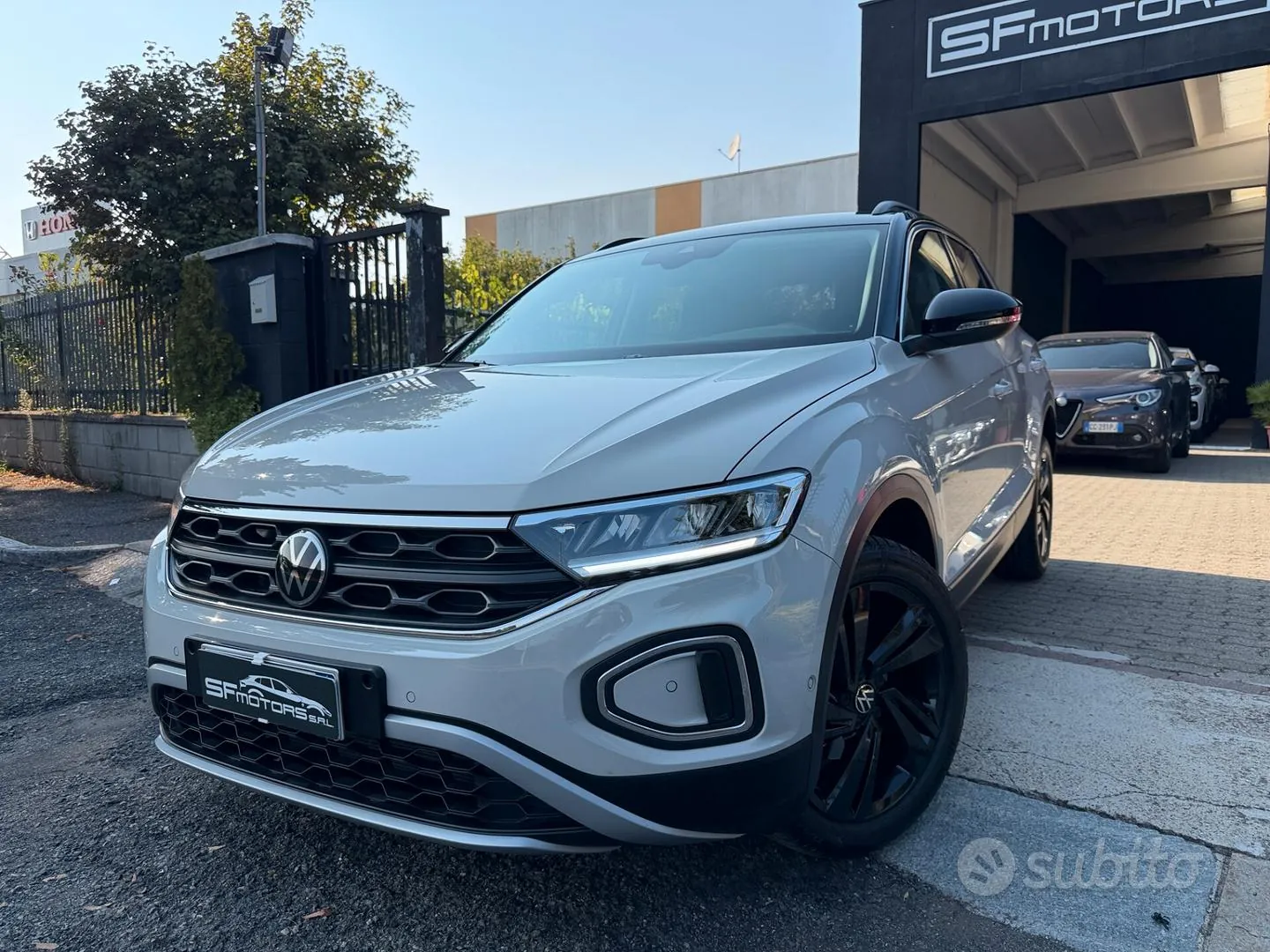 Volkswagen T-Roc 2025 photo 2