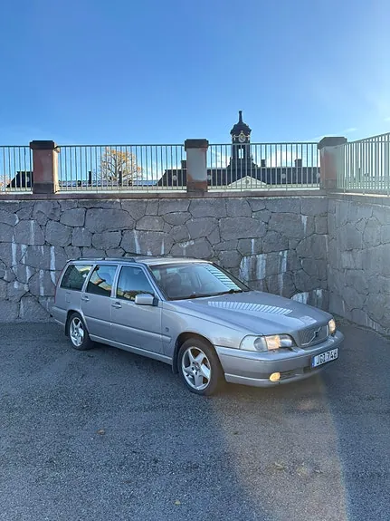 Volvo V70