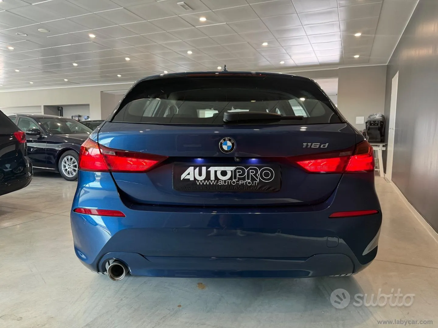 BMW 116D 2023 photo 3