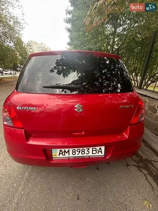 Suzuki Swift 2008 photo 4