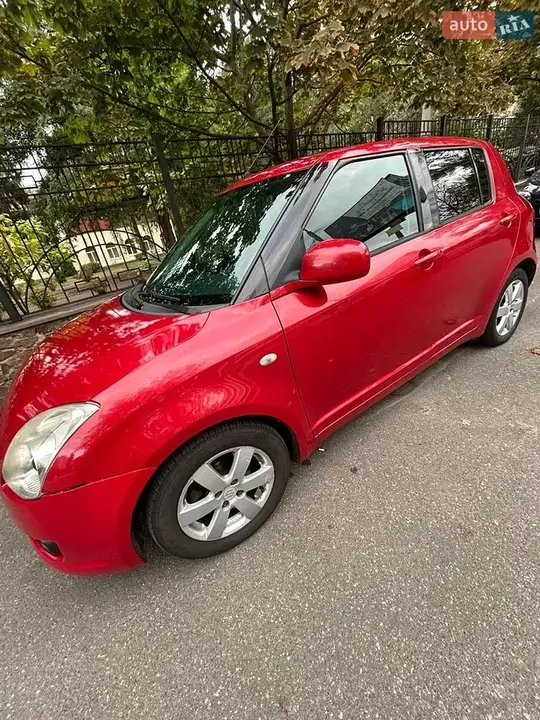 Suzuki Swift 2008 photo 2