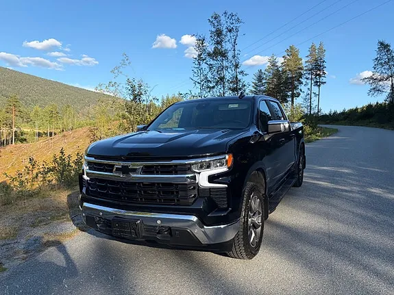 Chevrolet Silverado 1500 2025 photo 2